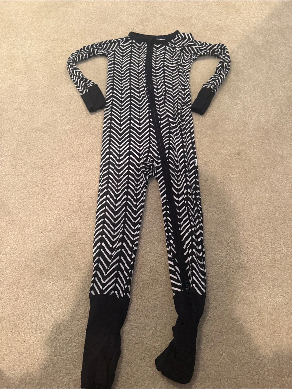 Black & White Chevron little sleepies zippy